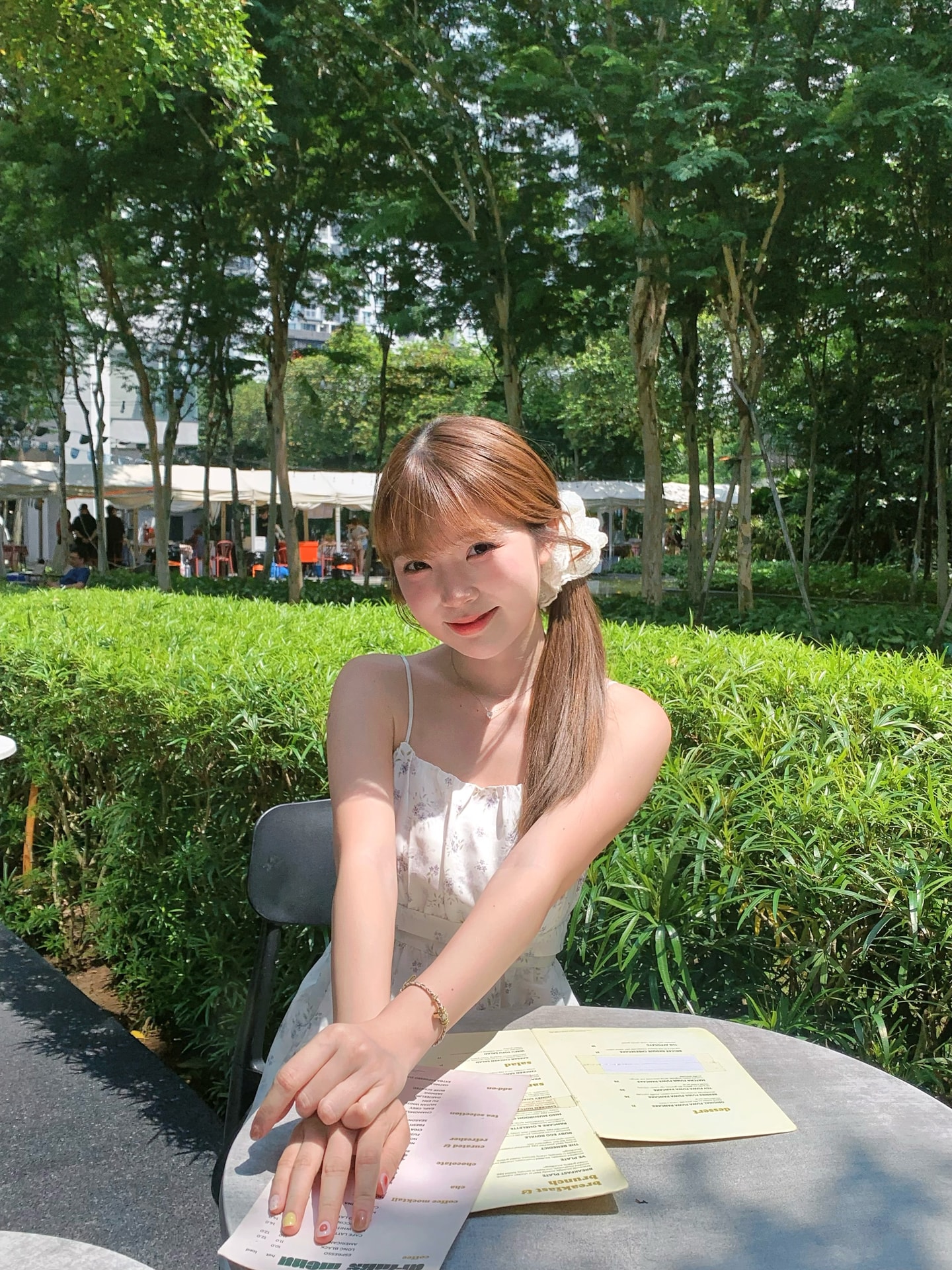 Nail art and personal style shared by @crystalyww, set 2, frame 2