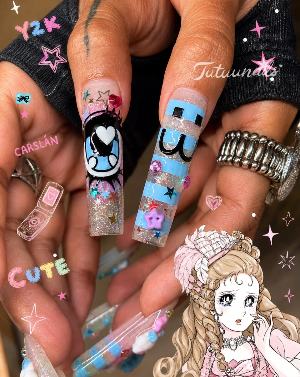 TUTUUNAILS manicure: blue illustrated eye, stripes and star charm